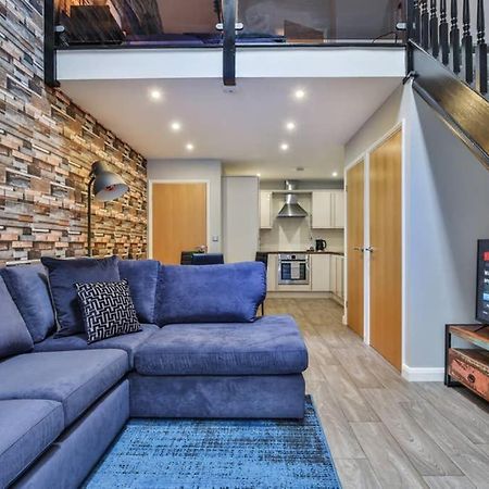 Victorian Tramsheds, Modern Apartment + Parking Sheffield Exterior photo